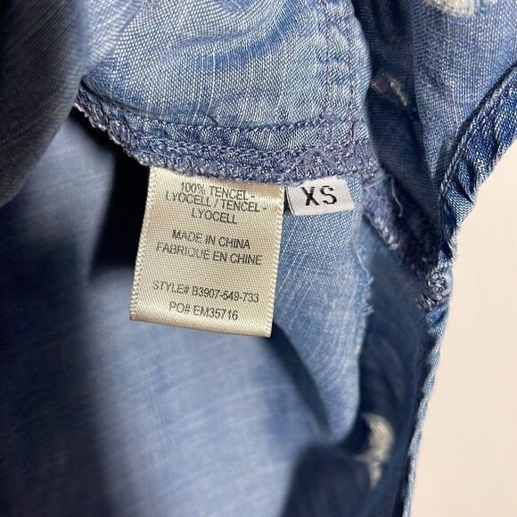 Cloth & Stone 100% tencel lightweight distressed curved bottom skirt size xs - Picture 5 of 5